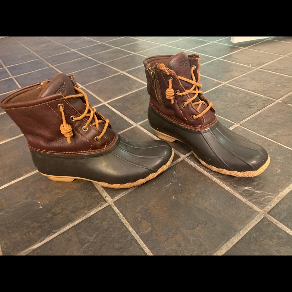 Sperry Duck Boots women’s 8